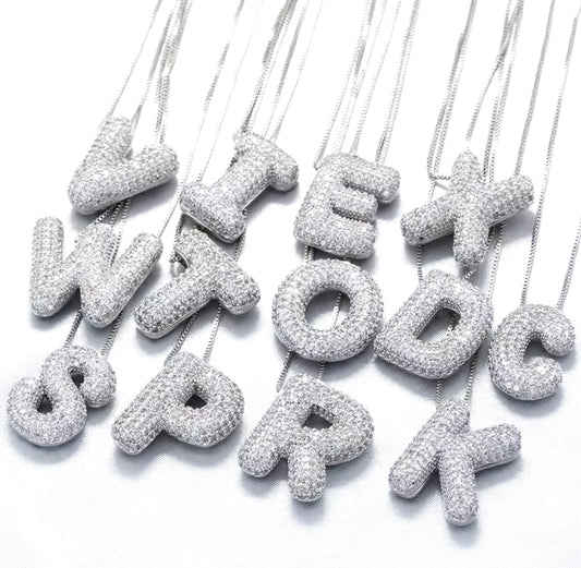 BUBBLE LETTER NECKLACE SILVER