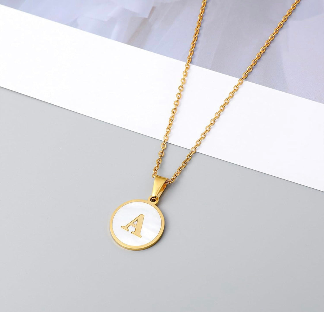 NACAR INITIAL NECKLACE